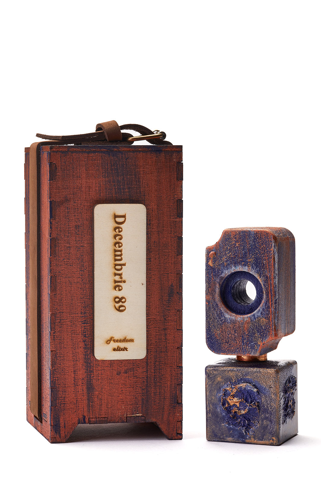 Adi_Ale_Van_Decembrie_89-Niche_Perfume