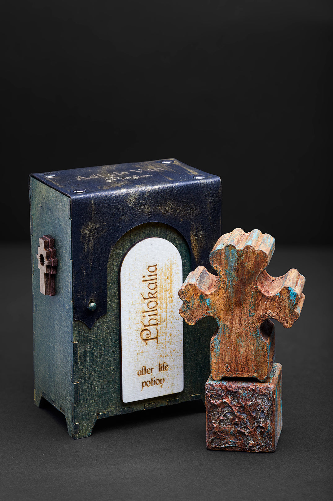 Adi_Ale_Van_Philokalia_Niche_Perfume